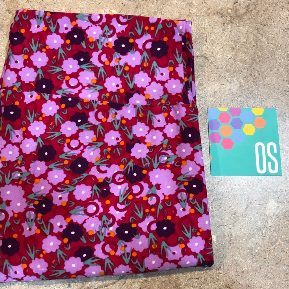 LuLaRoe OS Leggings size 0-10